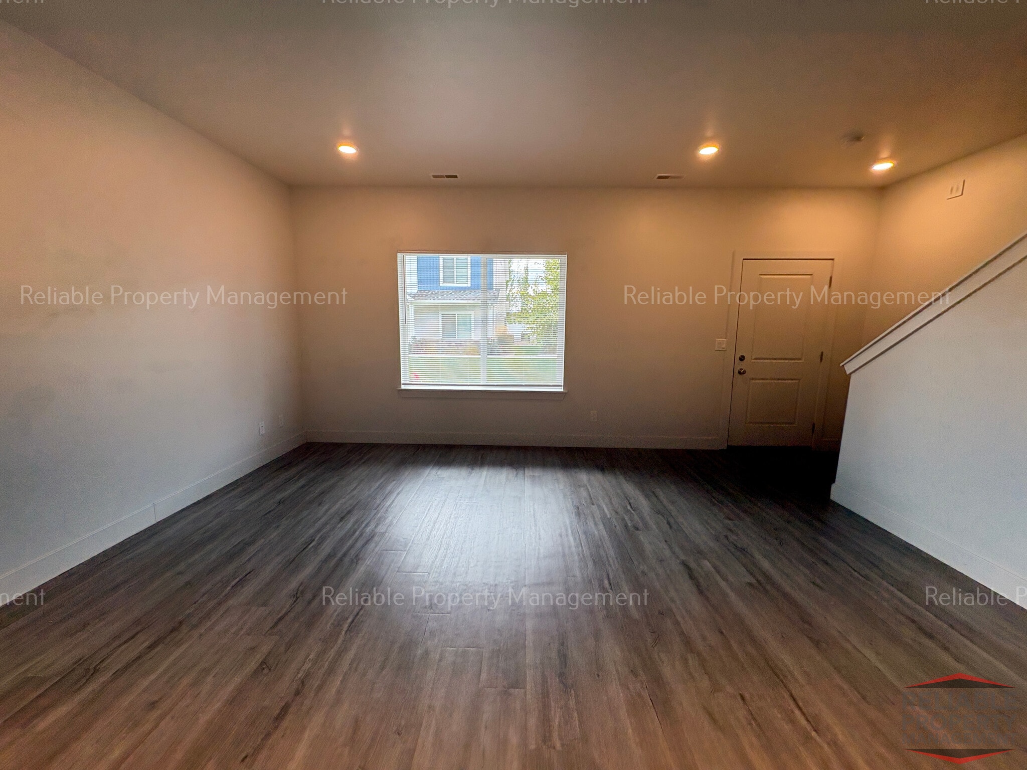 Building Photo - 140 S Emery Ln