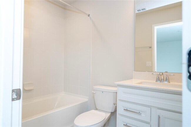Building Photo - 17297 Cagan Crossings Blvd