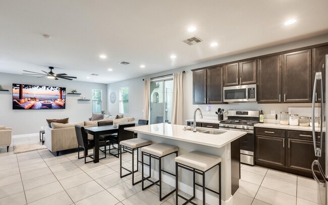 Primary Photo - The Space You Need, the Location You Want