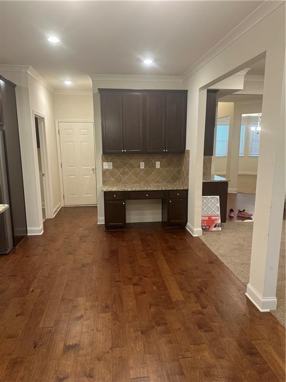 Building Photo - 485 Rosehill Ln SW