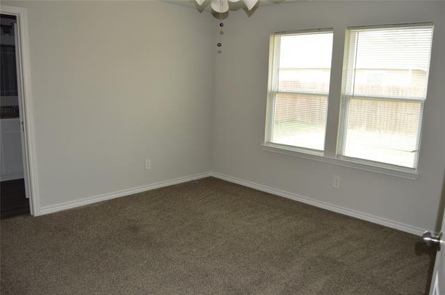 Building Photo - 2216 Sayle St