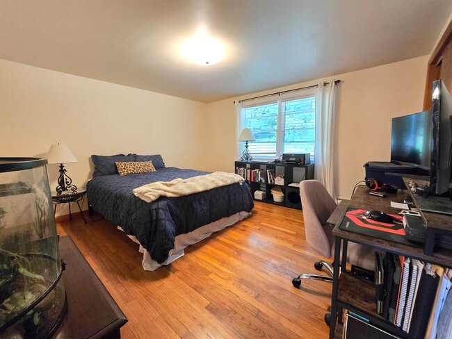 Building Photo - 101 Range Rd