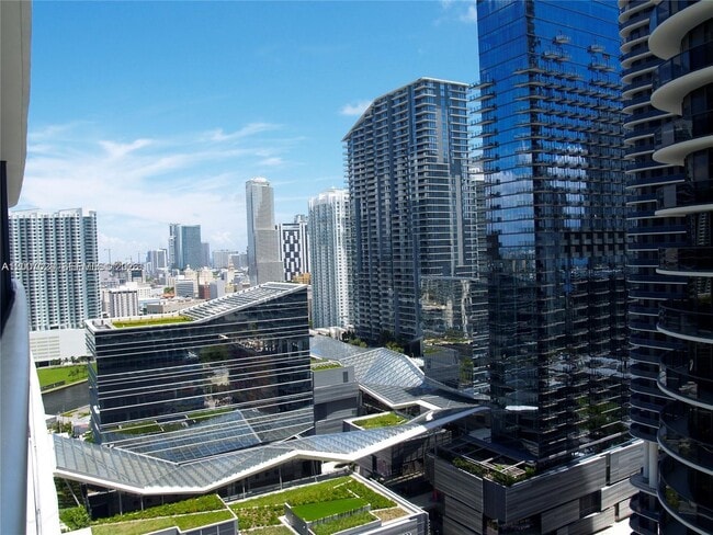 Building Photo - 55 SW 9th St