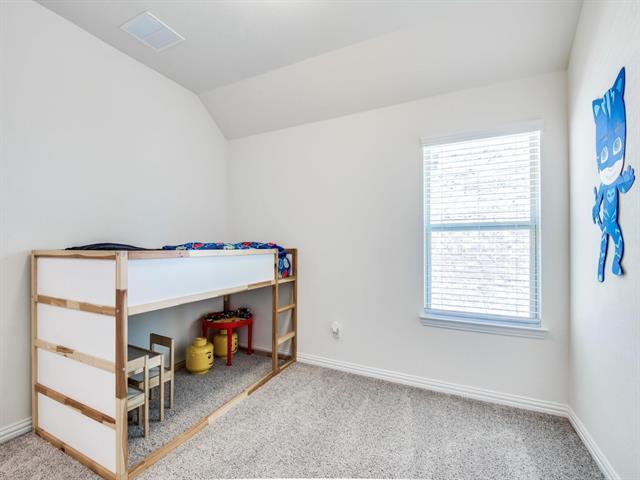 Building Photo - 4548 Longfellow Ave