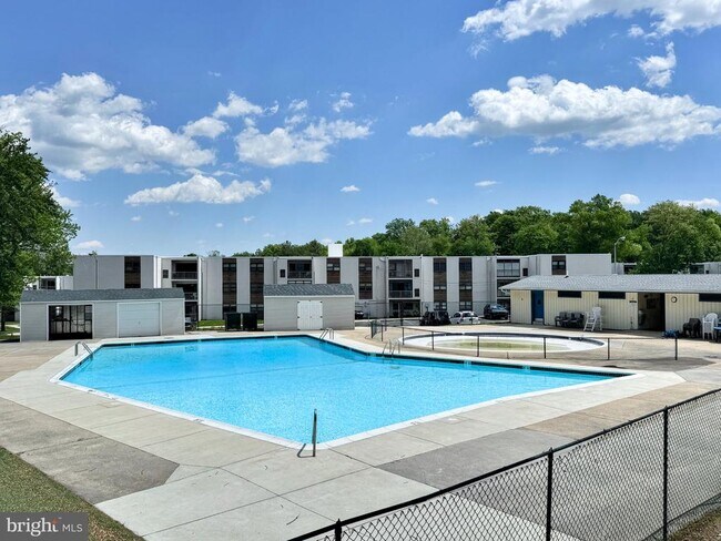 Building Photo - 60 Welsh Tract Rd