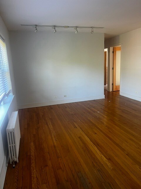 Building Photo - 143 Callan Ave