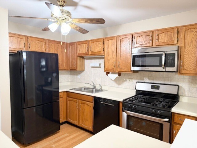 Building Photo - 602 Stone Cir Ct