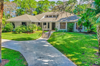 Building Photo - 8300 159th Ct N