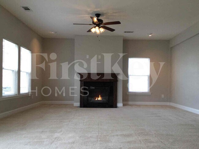 Building Photo - 127 Colville Rd