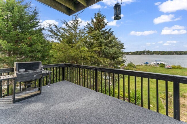 Building Photo - 25678 W Long Beach Dr