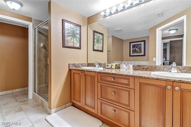 Building Photo - 20261 Estero Gardens Cir
