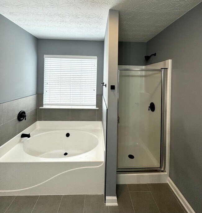 Building Photo - 3825 Tristan Way