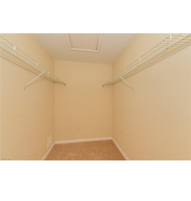 Building Photo - 5378 Palmyra Ct