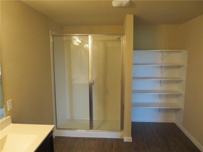 Building Photo - 245 Voss
