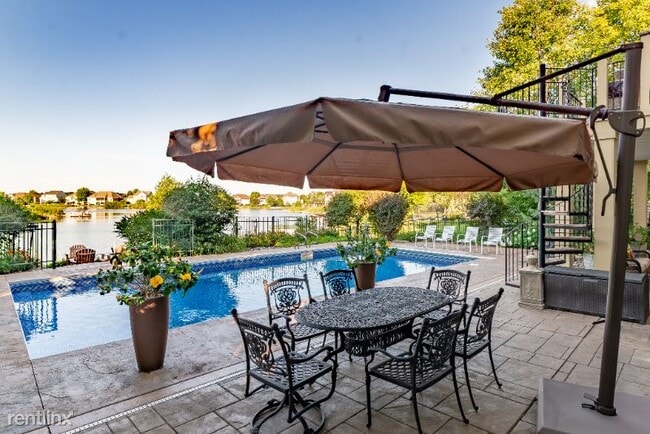 Building Photo - 4 br, 4.5 bath House - 2849 Aspen Lake Dr NE