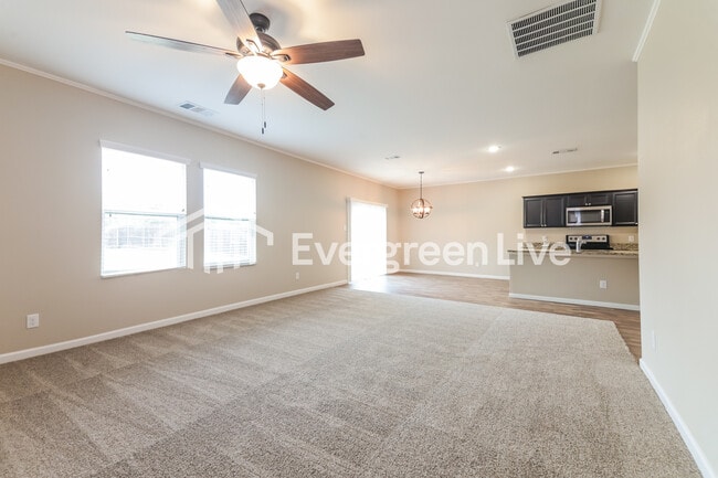 Building Photo - 425 Stone Creek Blvd