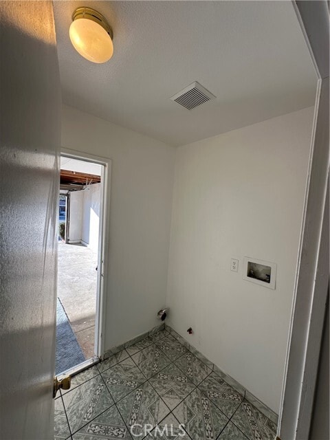 Building Photo - 8505 Robinia St