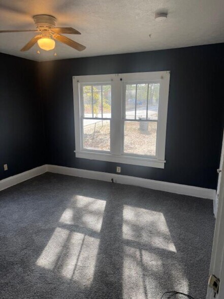 Building Photo - 2229 8th St