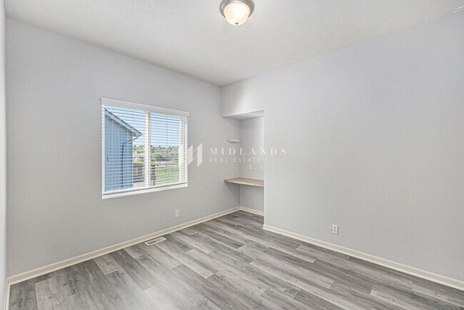 Building Photo - Millard Ranch