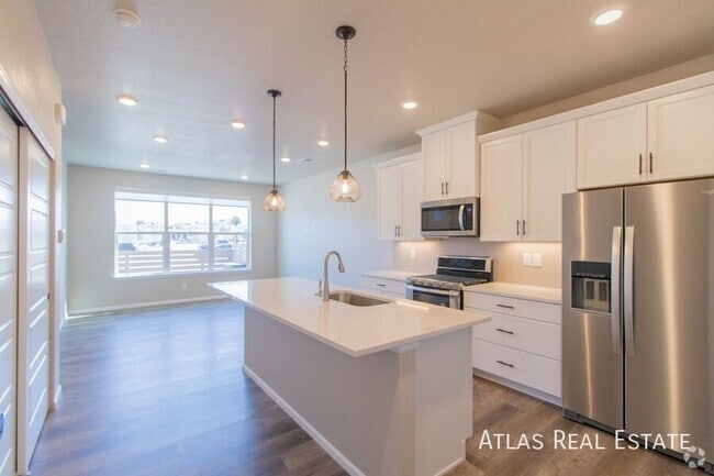 Building Photo - 9486 W 58th Ave