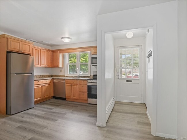 Building Photo - 85 Abner Ct