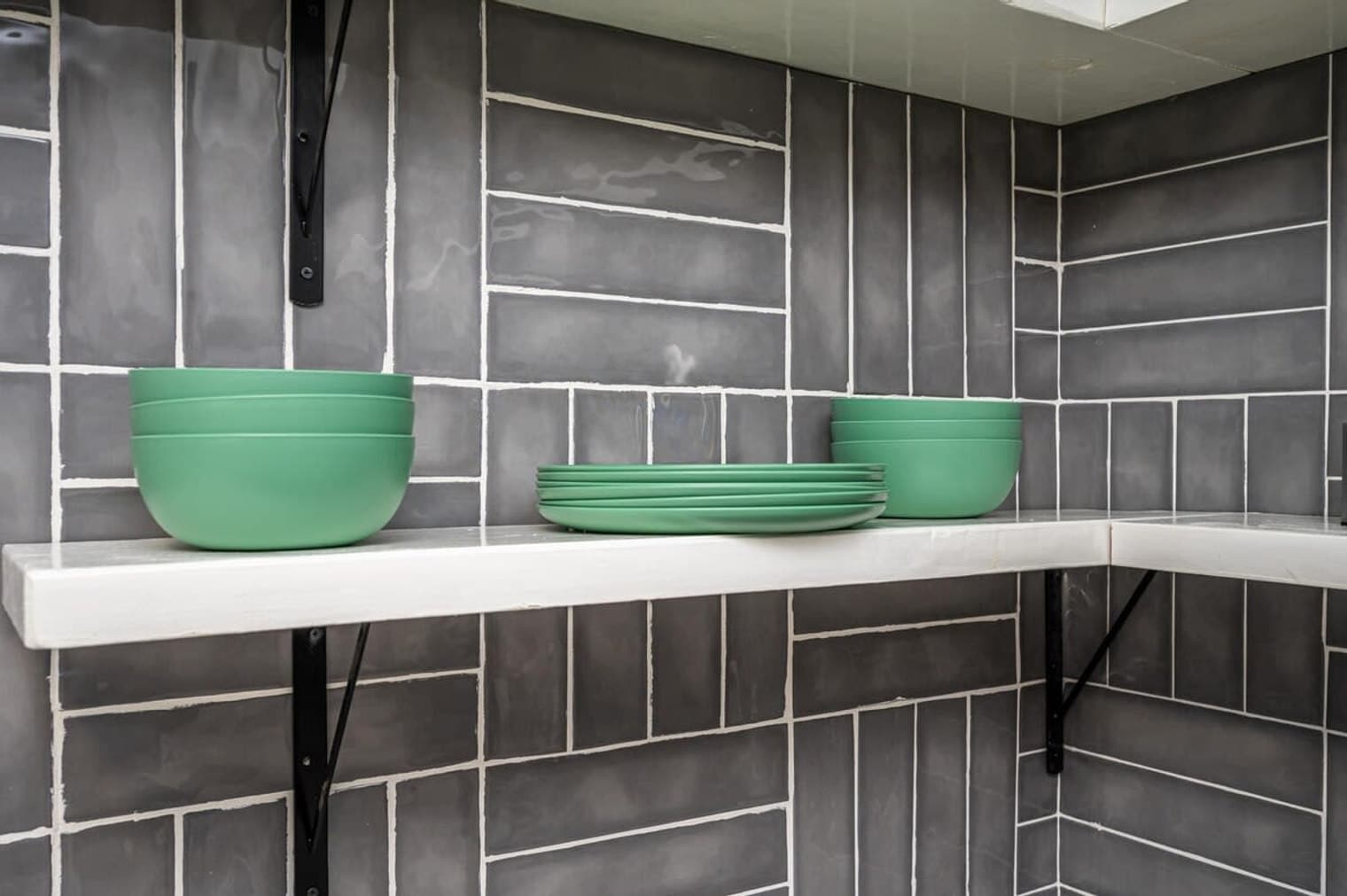 Building Photo - 1277 Sweet Pine Dr