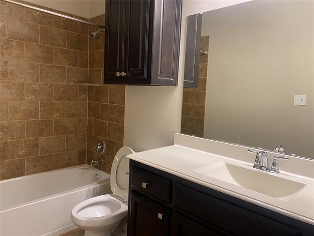 Building Photo - 4232 Charles St