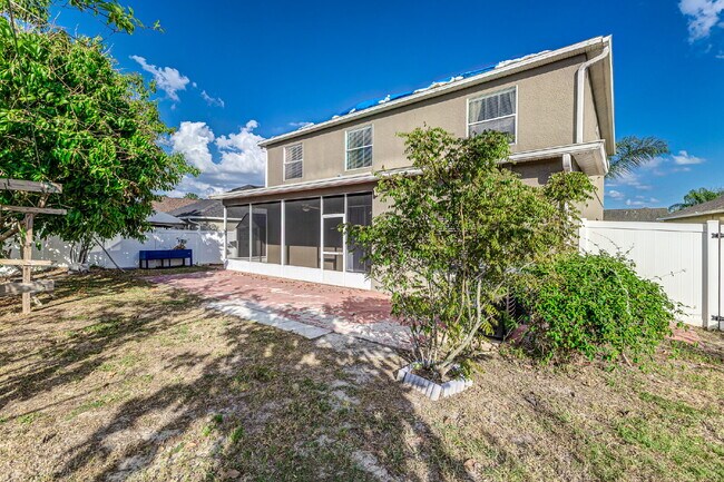 Building Photo - Beautiful 5 Bedroom Two-Story Home for Rent