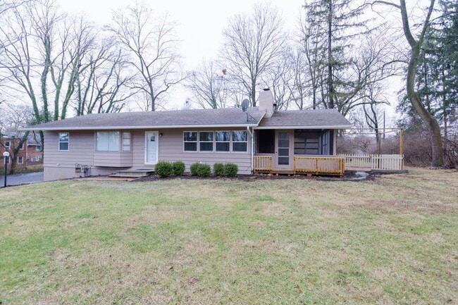 Building Photo - Spacious 2-Bed, 2-Bath Home with Basement – Prime Columbus Location!