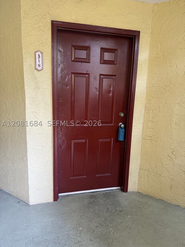 Building Photo - 12980 Vista Isles Dr