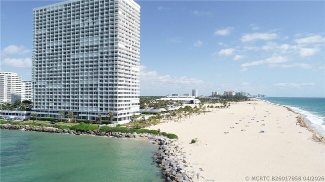 Building Photo - 2200 S Ocean Ln