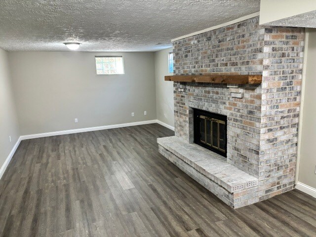 Building Photo - 2279 Joshua Cir
