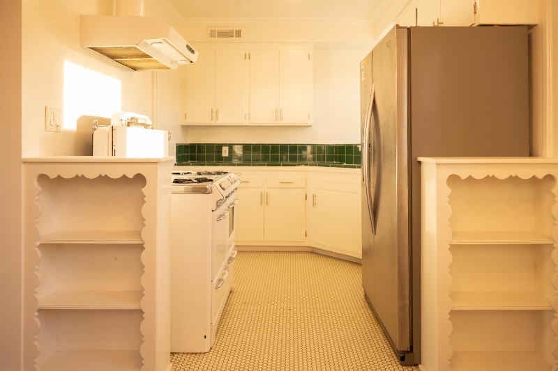 Building Photo - 1745 Mariposa Ave