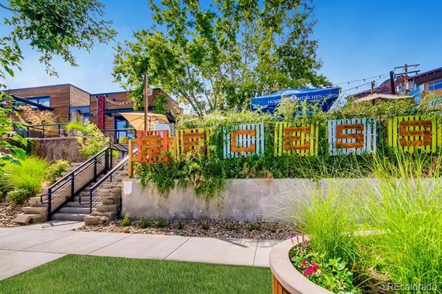 Building Photo - 2915 Umatilla St