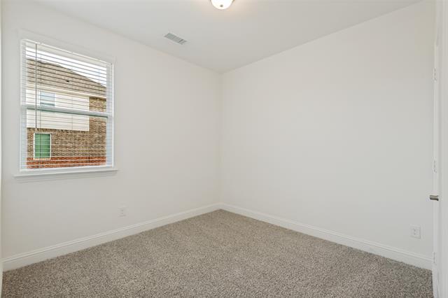Building Photo - 1412 Grove Pond Rd