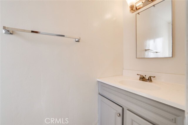 Building Photo - 3430 Elm Ave