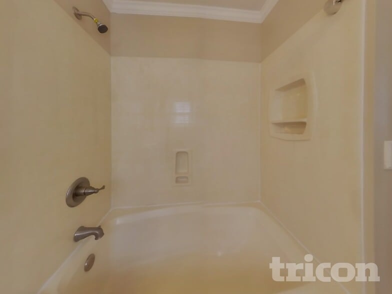 Building Photo - 114 Grassdale Rd