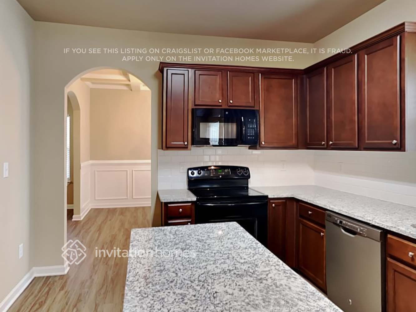 Building Photo - 833 Whitfield Oak Way NE