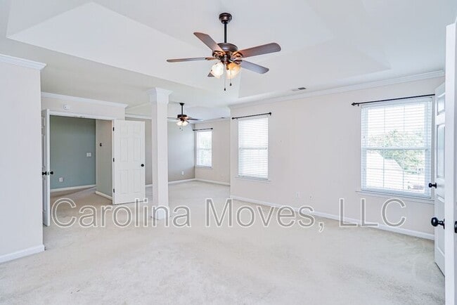 Building Photo - 317 Waterton Way