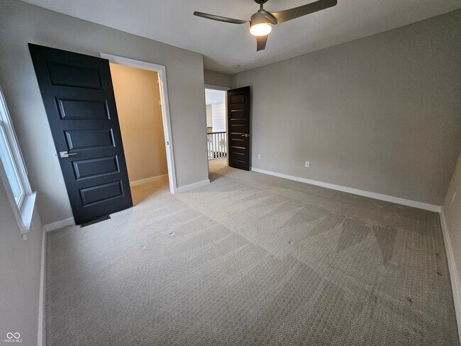 Building Photo - 228 Oakhurst Wy