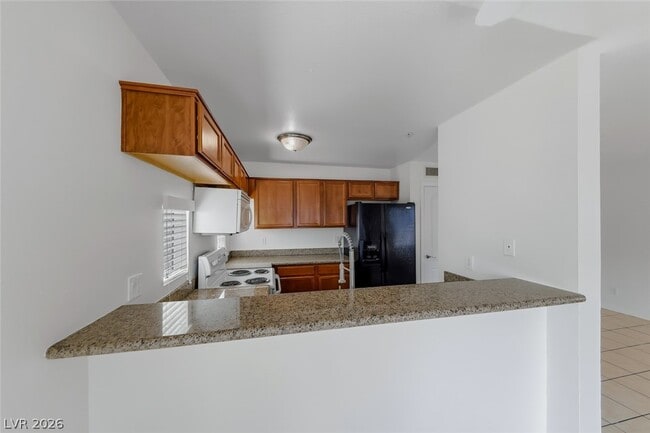 Building Photo - 2101 Blue Breeze Dr