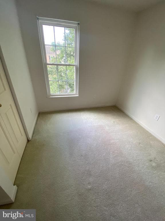 Building Photo - 108 Monet Cir