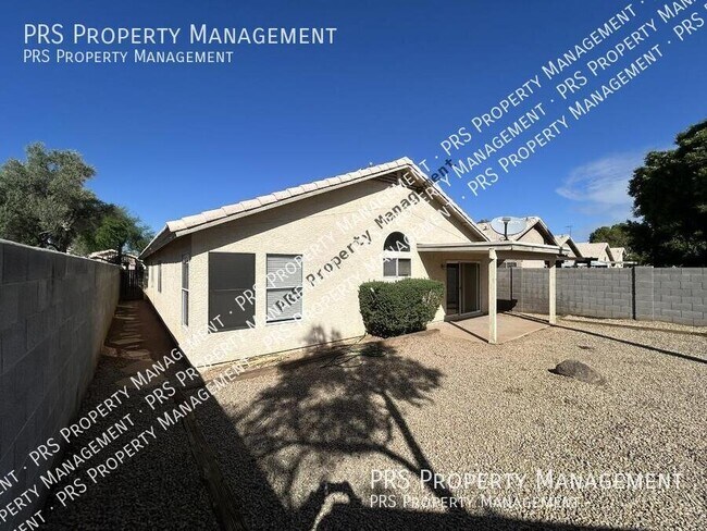 Building Photo - 51 N Del Pueblo Pl