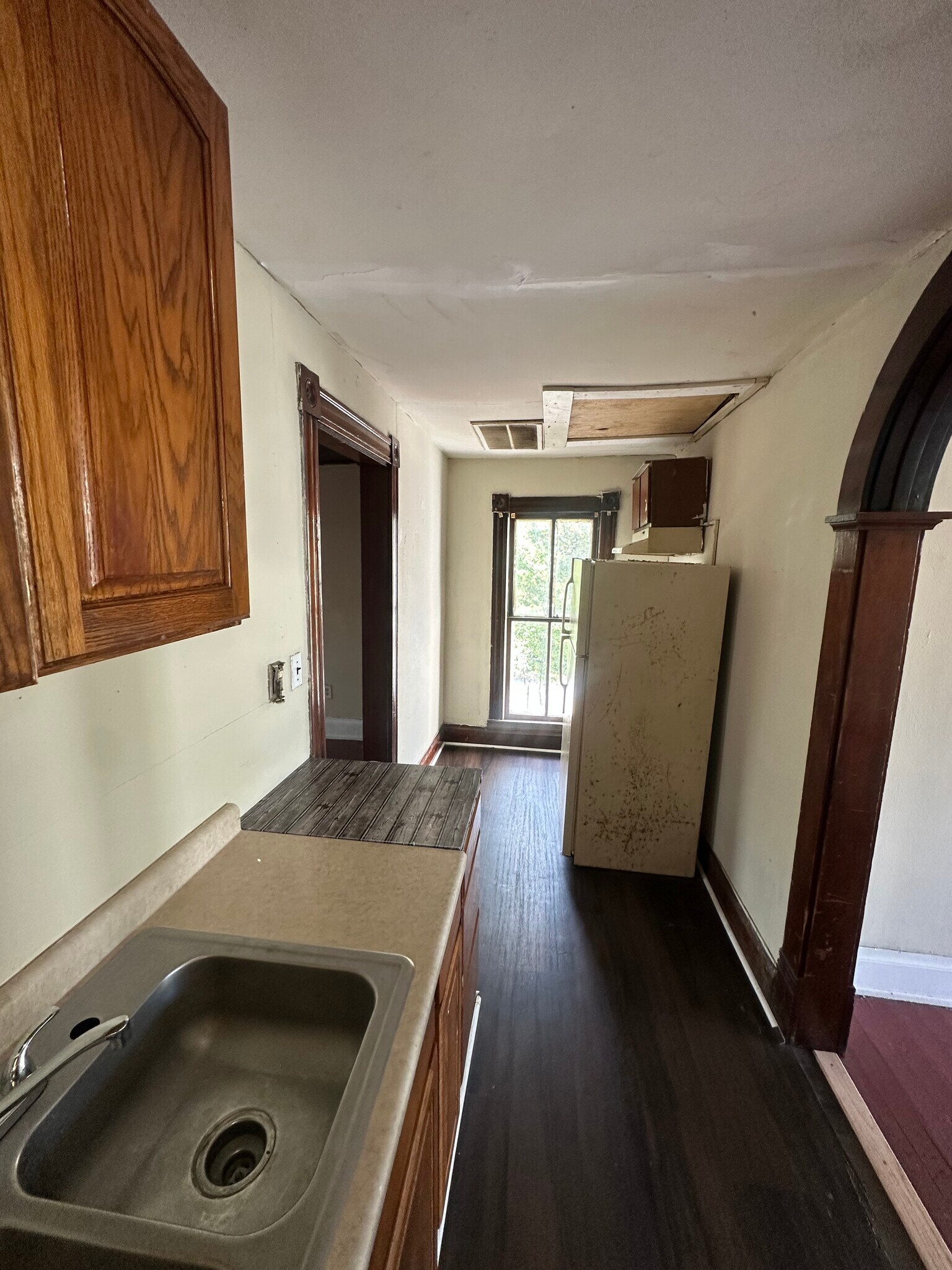 Building Photo - 10963 Dixie Hwy