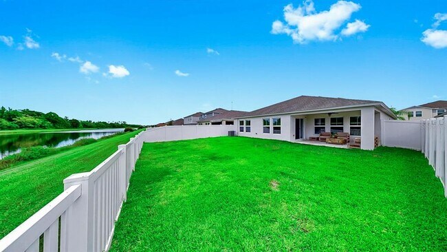 Building Photo - 12628 Tannencrest Dr