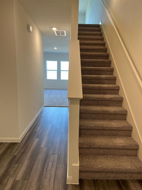 Building Photo - 624 Gemsbok Dr