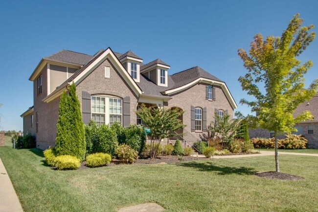 Building Photo - 4 Bedroom Home with Office in Walking Distance to Schools