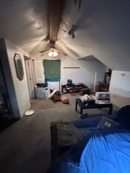 Building Photo - 61 S 49th St