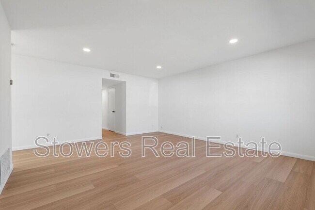 Building Photo - 2535 Heatherlark Cir