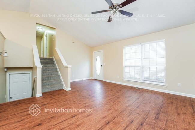 Building Photo - 6827 Summit View Dr